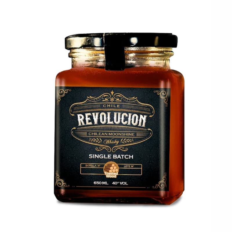 Imagen de WHISKY REVOLUCION CHILEAN MOONSHINE SINGLE BATCH 650CC 40° TOASTED WOOD
